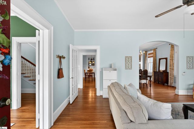 906 College Drive, Gaffney, SC 29340