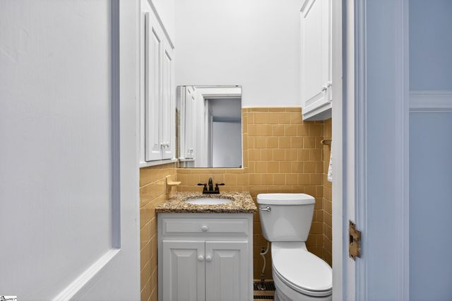 906 College Drive, Gaffney, SC 29340