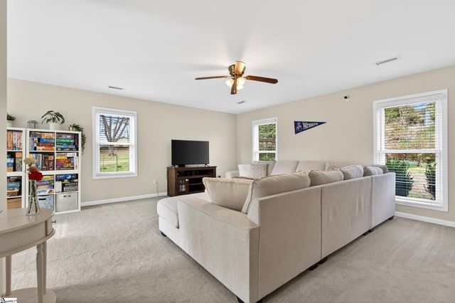 906 College Drive, Gaffney, SC 29340