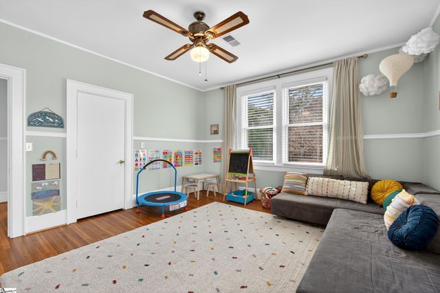 906 College Drive, Gaffney, SC 29340