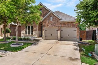 209 Lacey Oak LOOP, San Marcos, TX 78666