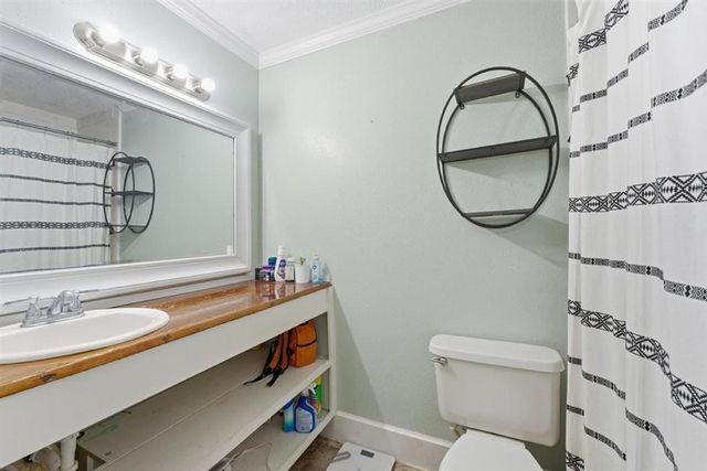 2012 JENNIFER Lane, Sulphur, LA 70665