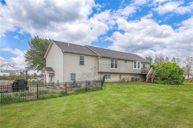 12448 NW Blackwood Drive, Adrian, MO 64720