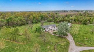 12448 NW Blackwood Drive, Adrian, MO 64720