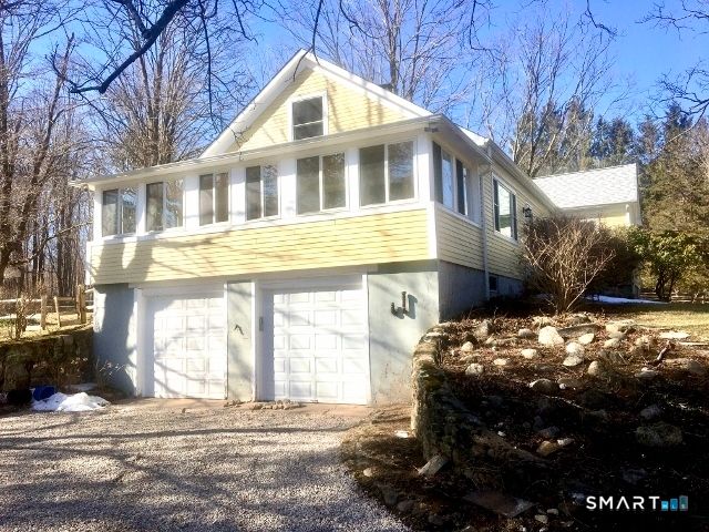 14 Apple Tree Lane, Woodbridge, CT 06525