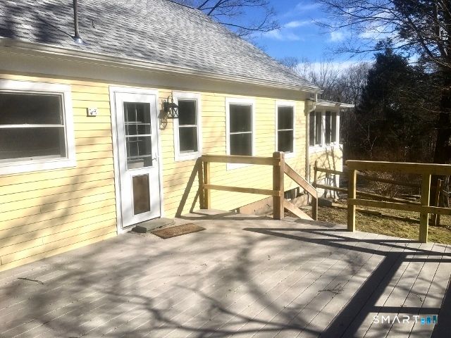 14 Apple Tree Lane, Woodbridge, CT 06525
