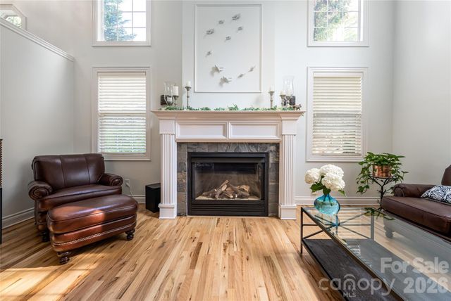 305 Woodview Court, Fletcher, NC 28732