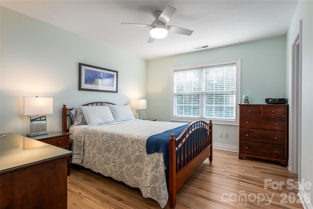 305 Woodview Court, Fletcher, NC 28732