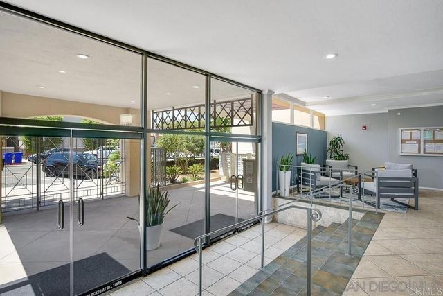 1021 Scott St 103, San Diego, CA 92106