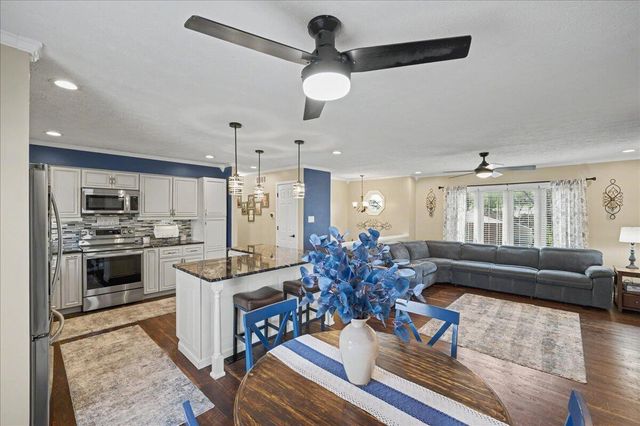 228 Holiday Road, Winchester, KY 40391