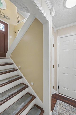 228 Holiday Road, Winchester, KY 40391