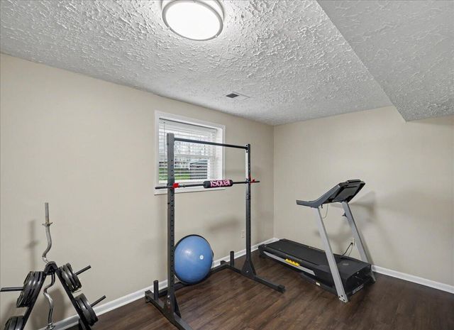 228 Holiday Road, Winchester, KY 40391