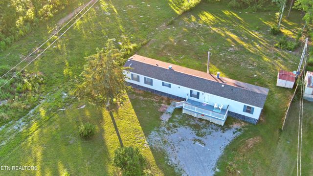 2078 Lone Mountain Rd, Tazewell, TN 37879
