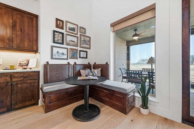 570 S Point Court, Aledo, TX 76008