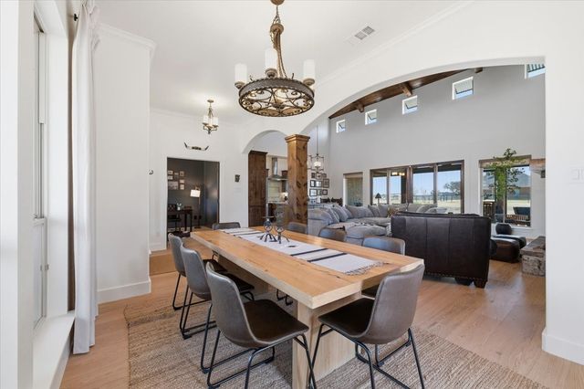 570 S Point Court, Aledo, TX 76008