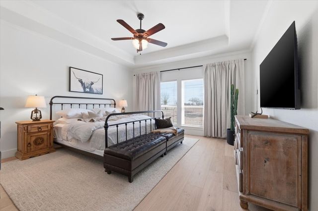 570 S Point Court, Aledo, TX 76008