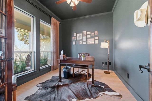 570 S Point Court, Aledo, TX 76008