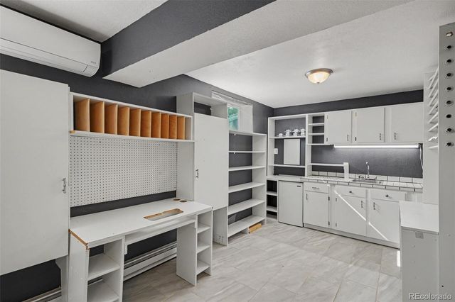 1032 S Ventura Way, Aurora, CO 80017