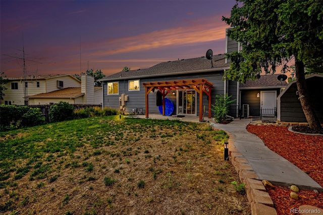 1032 S Ventura Way, Aurora, CO 80017