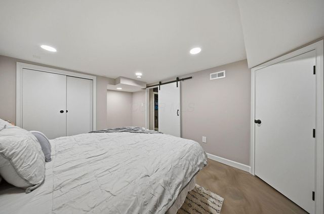 125 S Stanwood Road, Columbus, OH 43209