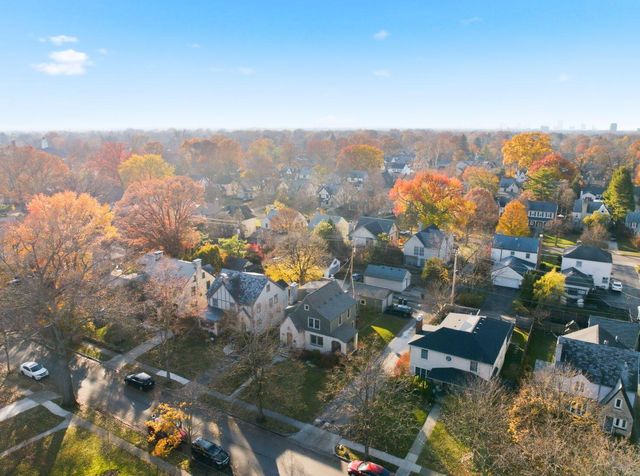 125 S Stanwood Road, Columbus, OH 43209