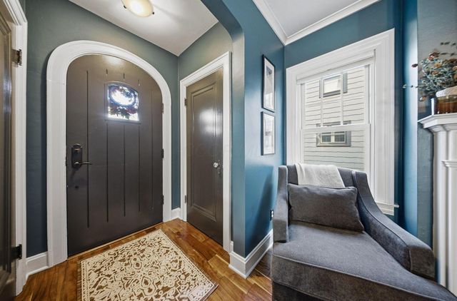 125 S Stanwood Road, Columbus, OH 43209