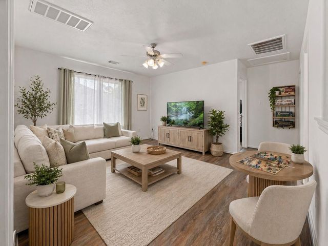 6810 Topsfield Point Drive, Humble, TX 77346