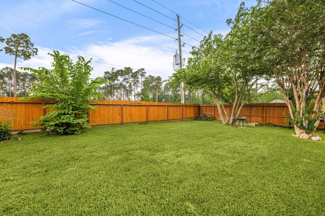 6810 Topsfield Point Drive, Humble, TX 77346