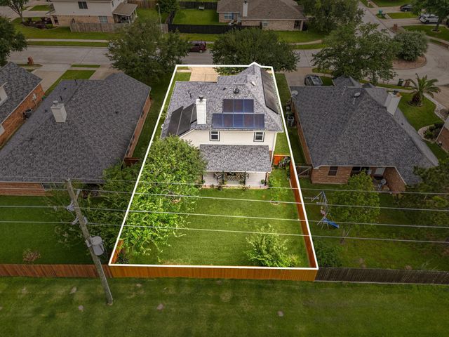 6810 Topsfield Point Drive, Humble, TX 77346