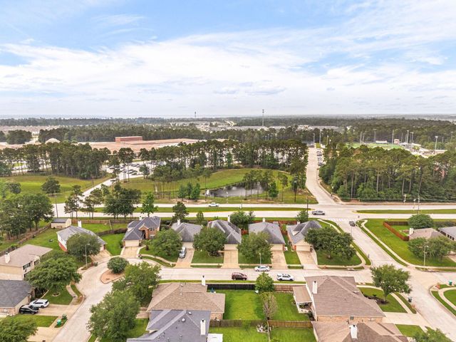 6810 Topsfield Point Drive, Humble, TX 77346