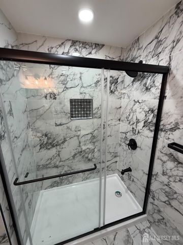 1008 Hidden Village Drive, Perth Amboy, NJ 08861