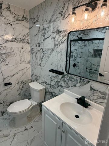 1008 Hidden Village Drive, Perth Amboy, NJ 08861