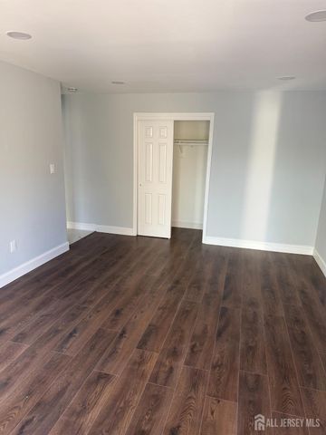 1008 Hidden Village Drive, Perth Amboy, NJ 08861