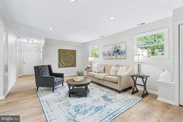 1015 CHERYLS CT, Frederick, MD 21703