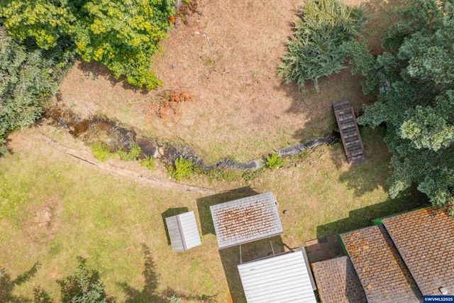 554 Mitchell St, Falls City, OR 97344