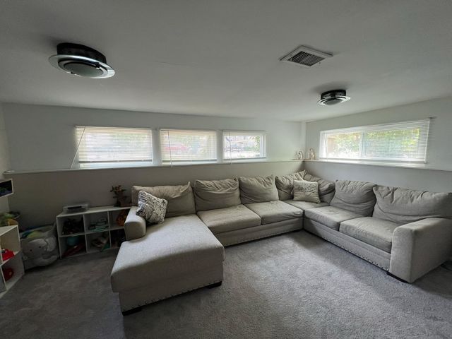 17374 70th Avenue, Tinley Park, IL 60477