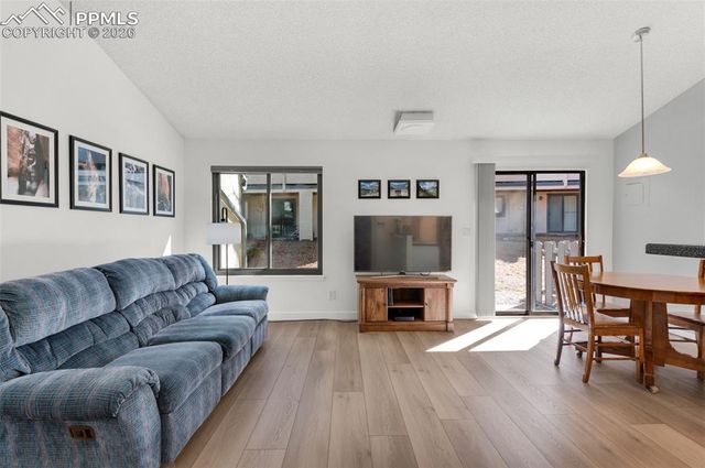 4529 Castlepoint Drive, Colorado Springs, CO 80917