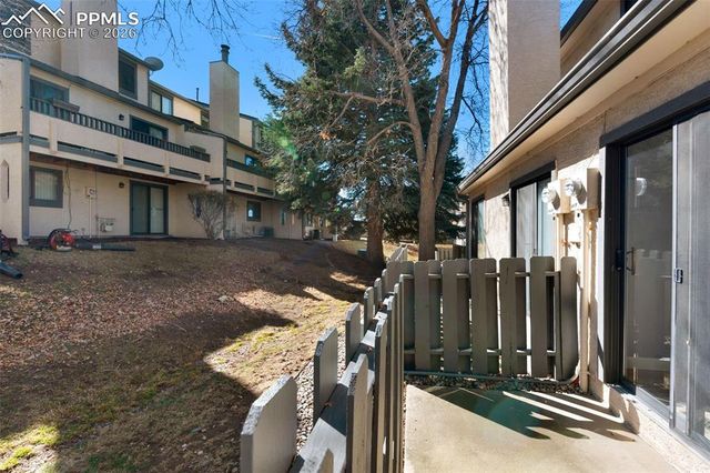 4529 Castlepoint Drive, Colorado Springs, CO 80917