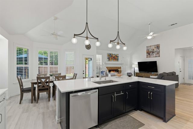 6317 Thornbranch Drive, Plano, TX 75093