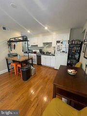 304 2ND ST SE, Washington, DC 20003