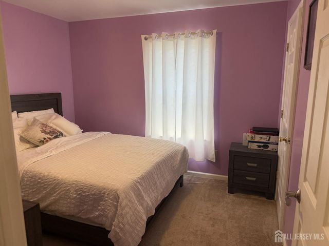 125 Homestead Avenue, Avenel, NJ 07001