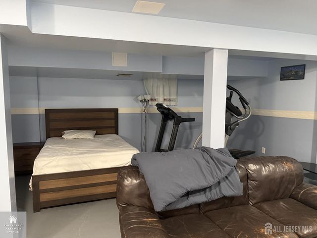 125 Homestead Avenue, Avenel, NJ 07001