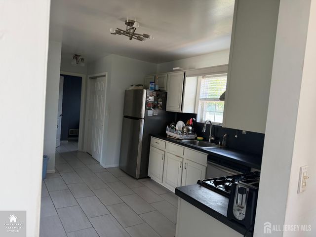 125 Homestead Avenue, Avenel, NJ 07001