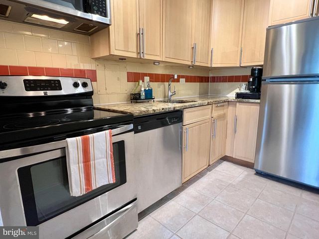 1311 DELAWARE AVE SW #S-231, Washington, DC 20024