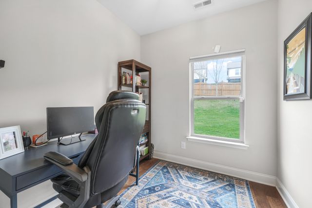 1120 Marys Pl, Lebanon, TN 37090