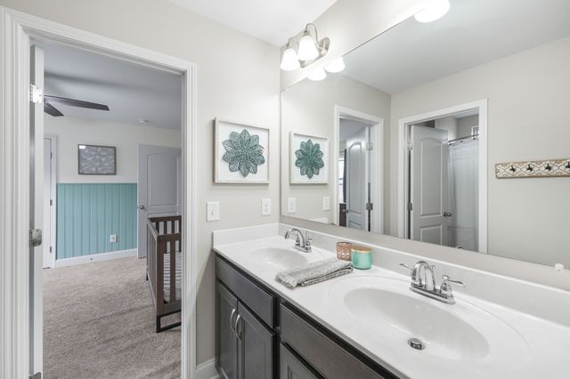 1120 Marys Pl, Lebanon, TN 37090