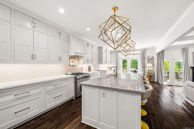 188 Valley Club Circle, Little Rock, AR 72212