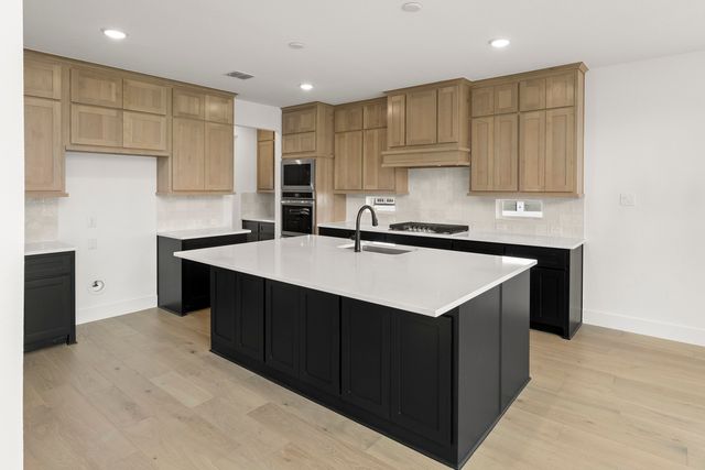 803 Bleriot Drive, Fate, TX 75087