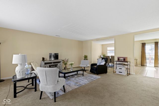 7435 Bluebird Court, Indianapolis, IN 46254