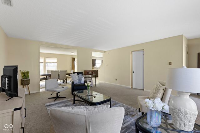 7435 Bluebird Court, Indianapolis, IN 46254